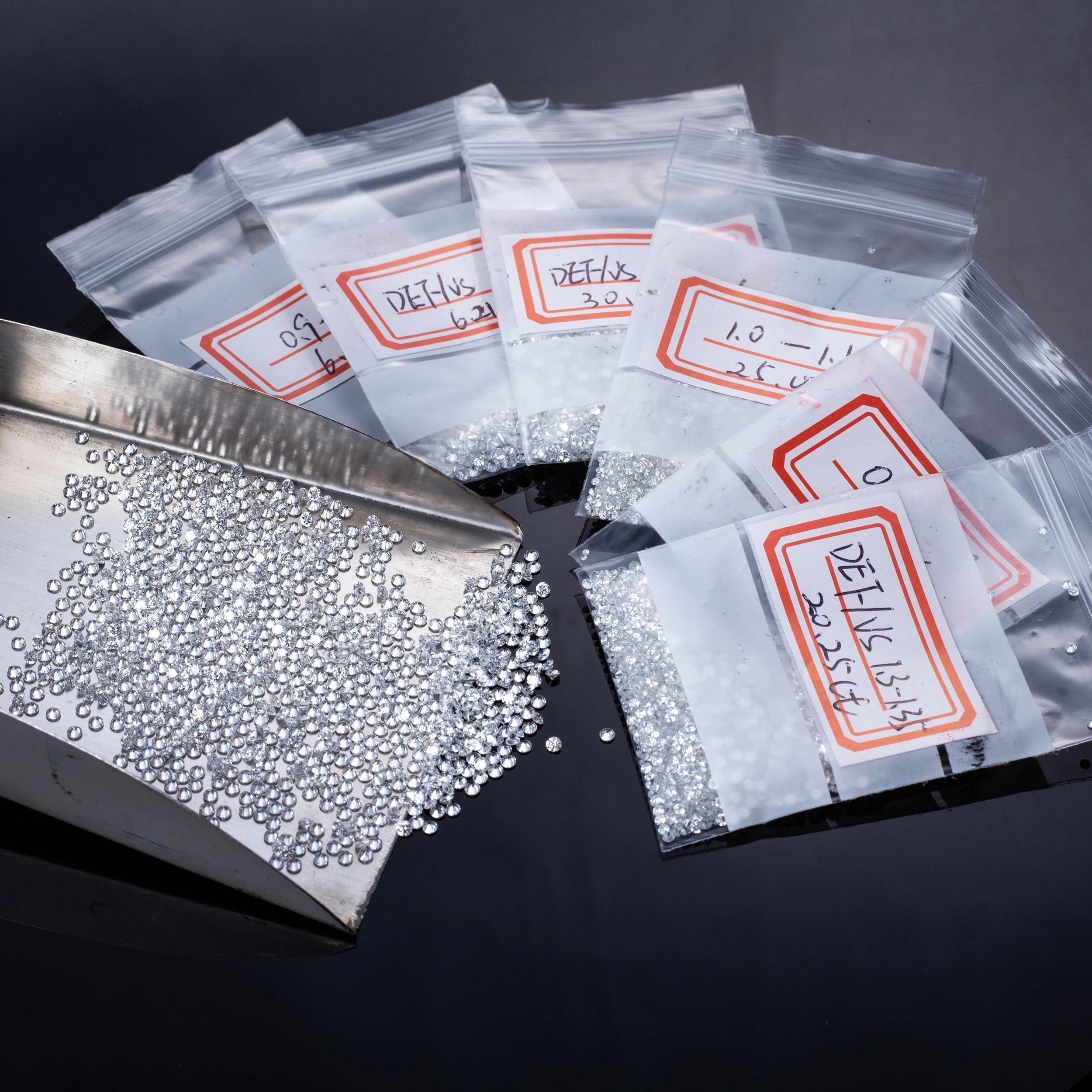 Lab Grown Round White Stone 0.8-4.3mm DEF Color VS Clarity Loose for Jewelry Making
Lab Grown Round White Stone 0.8-4.3mm DEF Color VS Clarity Loose for Jewelry Making