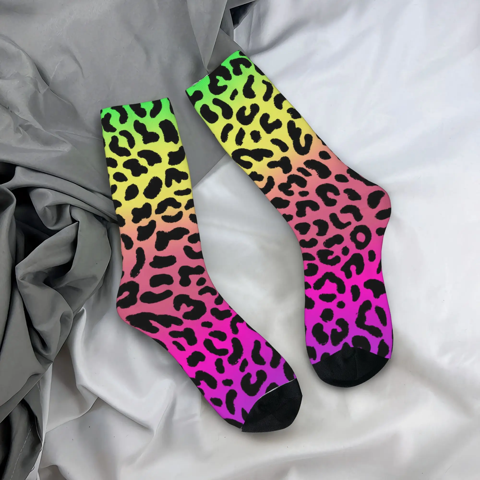 Цветные носки с градиентным леопардовым узором, нескользящие, дышащие, для женщин и мужчин, для осени, отдыха и активного отдыха
Цветные носки с градиентным леопардовым узором, нескользящие, дышащие, для женщин и мужчин, для осени, отдыха и активного отдыха
