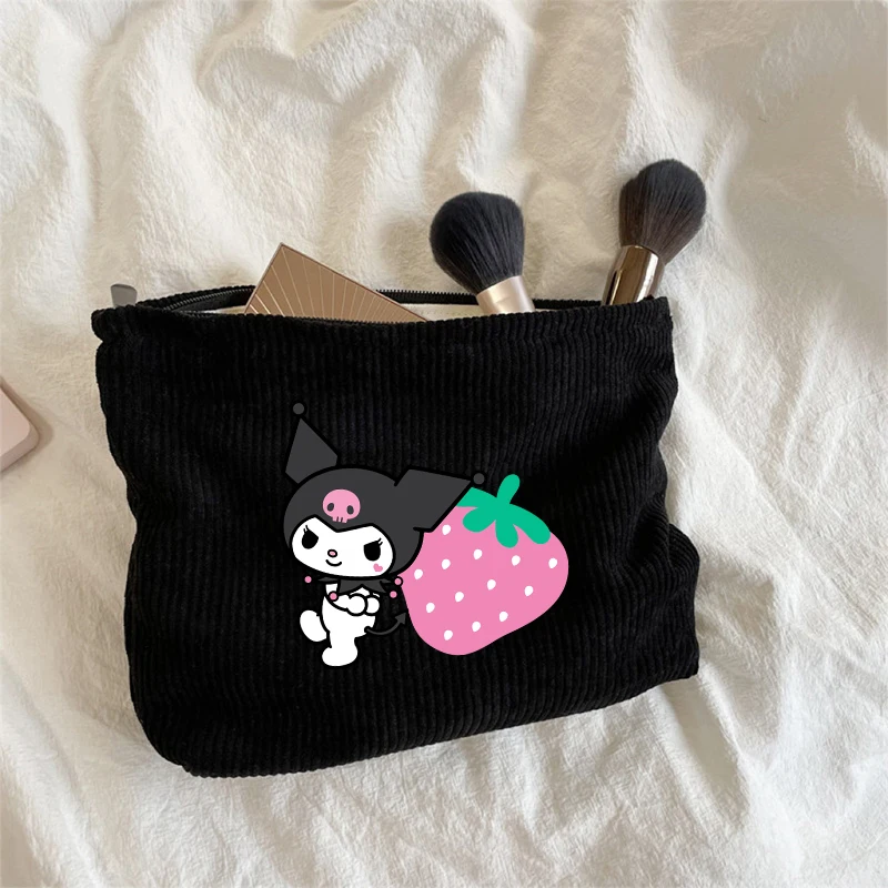 Kuromi Women Makeup Bags Sanrio Cartoon Anime Figures Cosmetic Bag Girl Fashion Sweet Large Capacity Cosmetic Pouch Toiletry Bag
Kuromi Women Makeup Bags Sanrio Cartoon Anime Figures Cosmetic Bag Girl Fashion Sweet Large Capacity Cosmetic Pouch Toiletry Bag