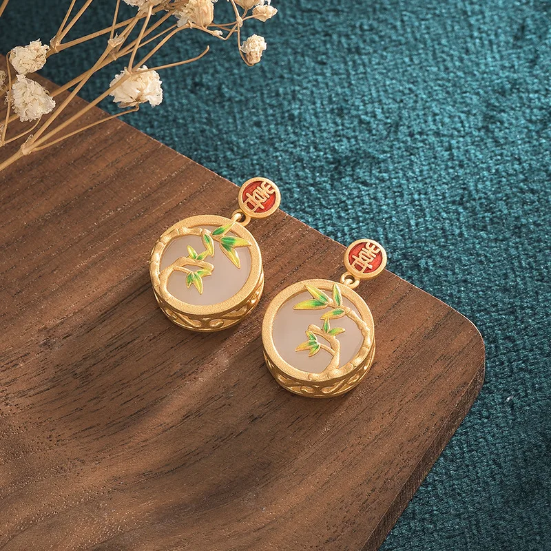 White Natural Jade Bamboo Earrings Ear Stud Designer Real Jewelry Carved Gemstone Charm Fashion Accessories 18K Gold Plated
White Natural Jade Bamboo Earrings Ear Stud Designer Real Jewelry Carved Gemstone Charm Fashion Accessories 18K Gold Plated
