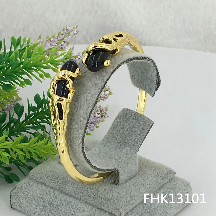 Yuminglai Fashion Luxury Bracelet Dubai Jewelry Accessories Superior Quality Bracelet FHK13101
Yuminglai Fashion Luxury Bracelet Dubai Jewelry Accessories Superior Quality Bracelet FHK13101
