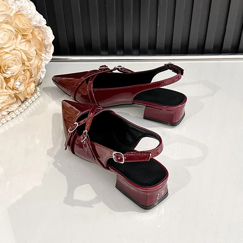 Summer New Fashion Buckle Solid Color Designer Women's Sandals PU Sexy Pointed Toe Banquet Party Women's High Heels Hot Selling
Summer New Fashion Buckle Solid Color Designer Women's Sandals PU Sexy Pointed Toe Banquet Party Women's High Heels Hot Selling