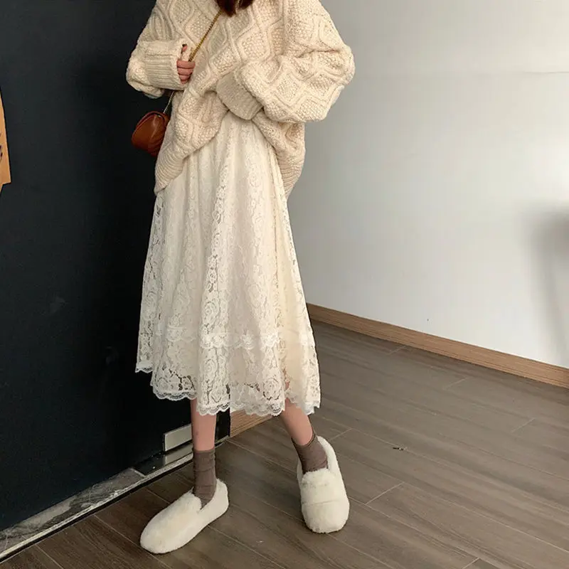 Elegant and Versatile Skirt with Lace Mid-length Loose High Waist to Make You Look Thin
Elegant and Versatile Skirt with Lace Mid-length Loose High Waist to Make You Look Thin
