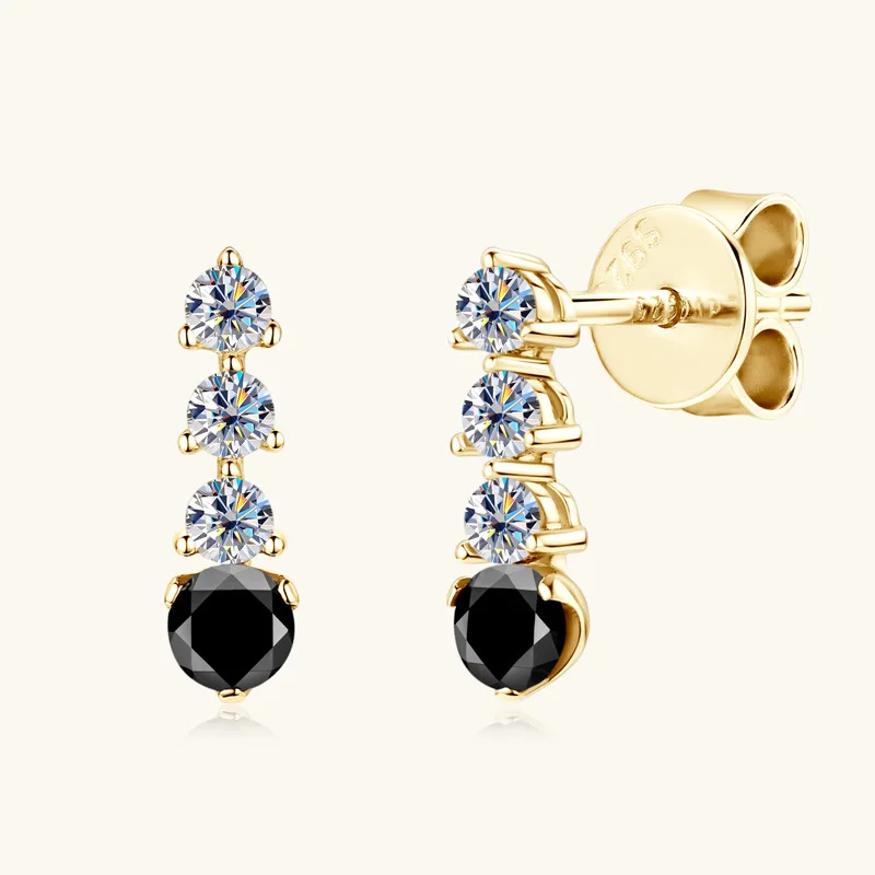 Moissanite Stud Earrings S925 Sterling Silver Luxurious Minimalist Style Black & White Moissanite Jewelry Cross-Border Accessori
Moissanite Stud Earrings S925 Sterling Silver Luxurious Minimalist Style Black & White Moissanite Jewelry Cross-Border Accessori