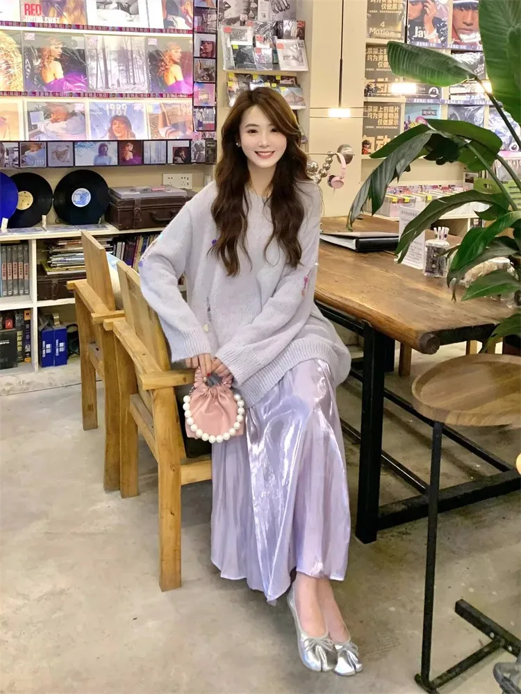 plus Size Women's Purple Lazy Soft Sweater Skirt Set Autumn Fashion Casual High Waist A-Line Skirt Slimming Effect Two-Piece Set
plus Size Women's Purple Lazy Soft Sweater Skirt Set Autumn Fashion Casual High Waist A-Line Skirt Slimming Effect Two-Piece Set
