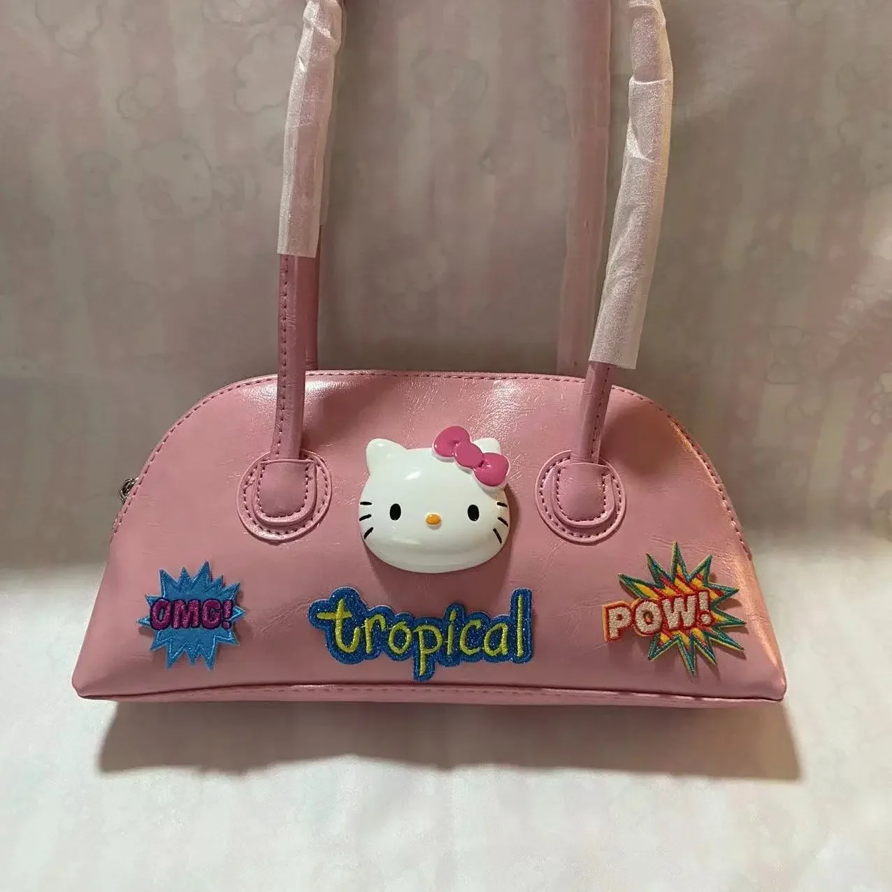 Sanrio Hello Kitty Retro Armpit Bag Y2k Cartoon Cute Shoulder Handbag Kawaii Sweet Boston Fashion Commuter Bag Girly Heart Gift
Sanrio Hello Kitty Retro Armpit Bag Y2k Cartoon Cute Shoulder Handbag Kawaii Sweet Boston Fashion Commuter Bag Girly Heart Gift