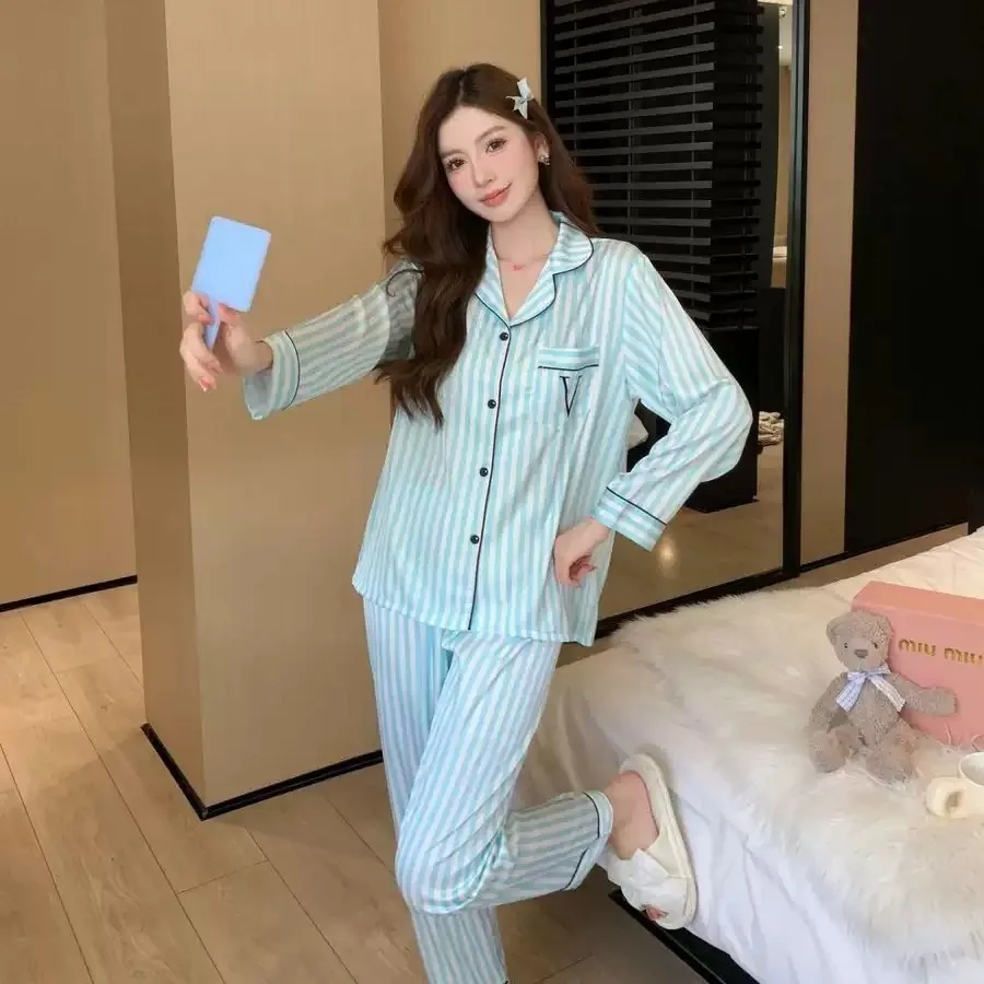 Fashion Stripes 2Pcs Pajamas Set Womens Sleepwear Spring Summer Trouser Pijamas Suit Loose Casual Satin Homewear Lounge Wear PJS
Fashion Stripes 2Pcs Pajamas Set Womens Sleepwear Spring Summer Trouser Pijamas Suit Loose Casual Satin Homewear Lounge Wear PJS