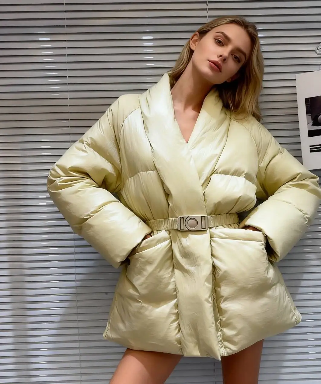 Парки женские парки синие зимние регулируемые пуговицы стеганые двусторонние кулиски на поясе со вставками минималистичная верхняя одежда
Парки женские парки синие зимние регулируемые пуговицы стеганые двусторонние кулиски на поясе со вставками минималистичная верхняя одежда