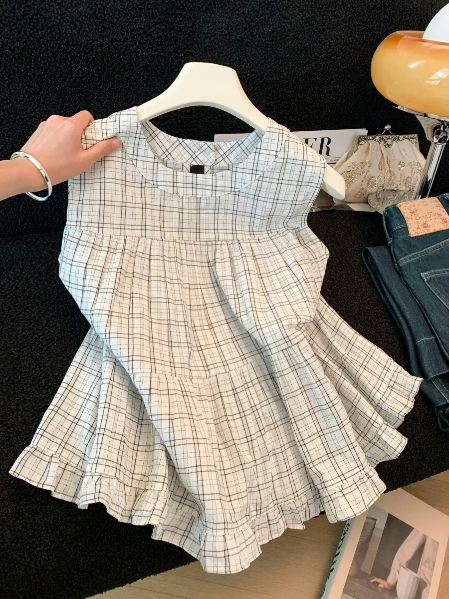 Retro Style No Sleeve Pleated Loose round Neck Women's Shirt Summer Design Color Block Slimming Top Fashionable Casual Blouse
Retro Style No Sleeve Pleated Loose round Neck Women's Shirt Summer Design Color Block Slimming Top Fashionable Casual Blouse