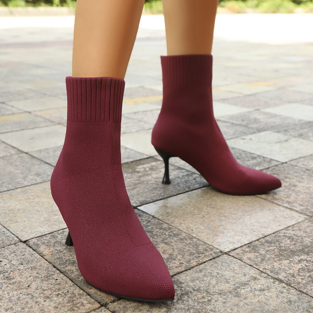 Женские ботинки, женская обувь на коротком высоком каблуке, осень-зима, Botas Mujer, вязаные ботильоны, черные носки, женские ботинки на каблуке
Женские ботинки, женская обувь на коротком высоком каблуке, осень-зима, Botas Mujer, вязаные ботильоны, черные носки, женские ботинки на каблуке