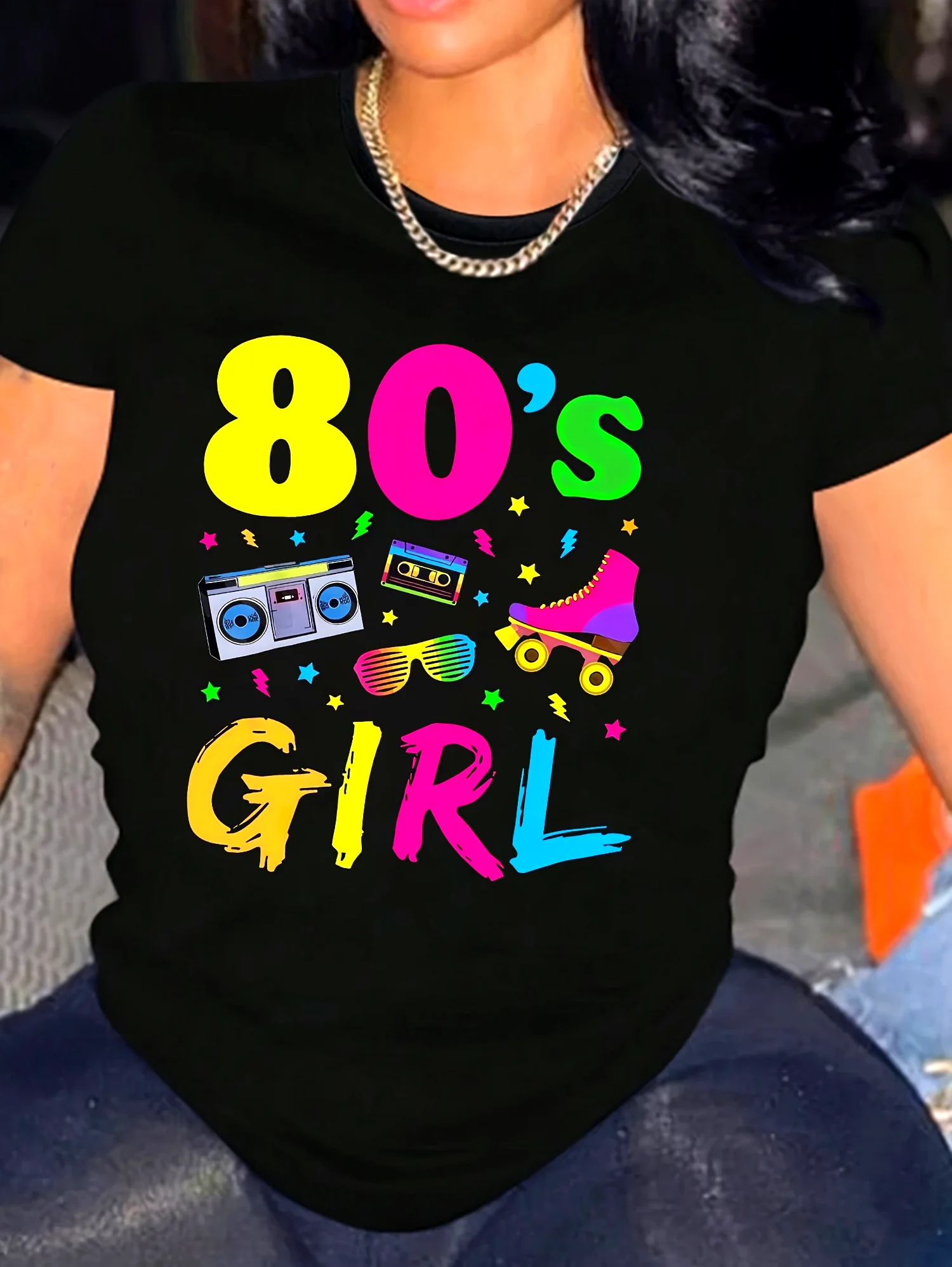 Women'S Graphic Tee 80'S Girl , Short Sleeve Crew Neck T-Shirt, Medium Stretch, Regular Fit, Spring/Summer
Women'S Graphic Tee 80'S Girl , Short Sleeve Crew Neck T-Shirt, Medium Stretch, Regular Fit, Spring/Summer