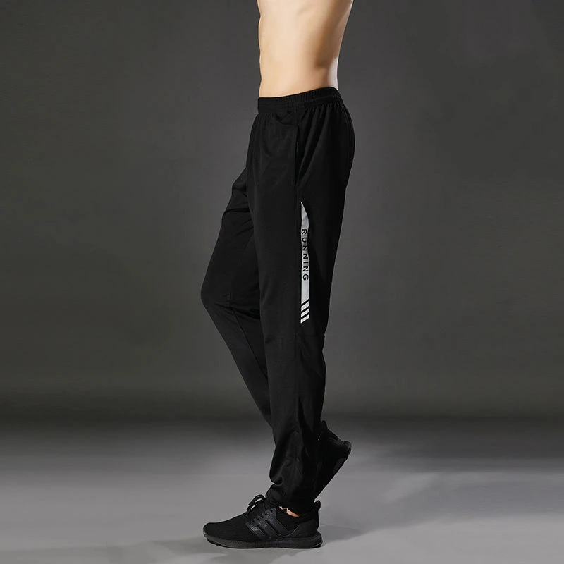 Men's Spring Autumn Football Training Trousers Small Feet Basketball Running Fitness Close-up Loose Casual Pants
Men's Spring Autumn Football Training Trousers Small Feet Basketball Running Fitness Close-up Loose Casual Pants