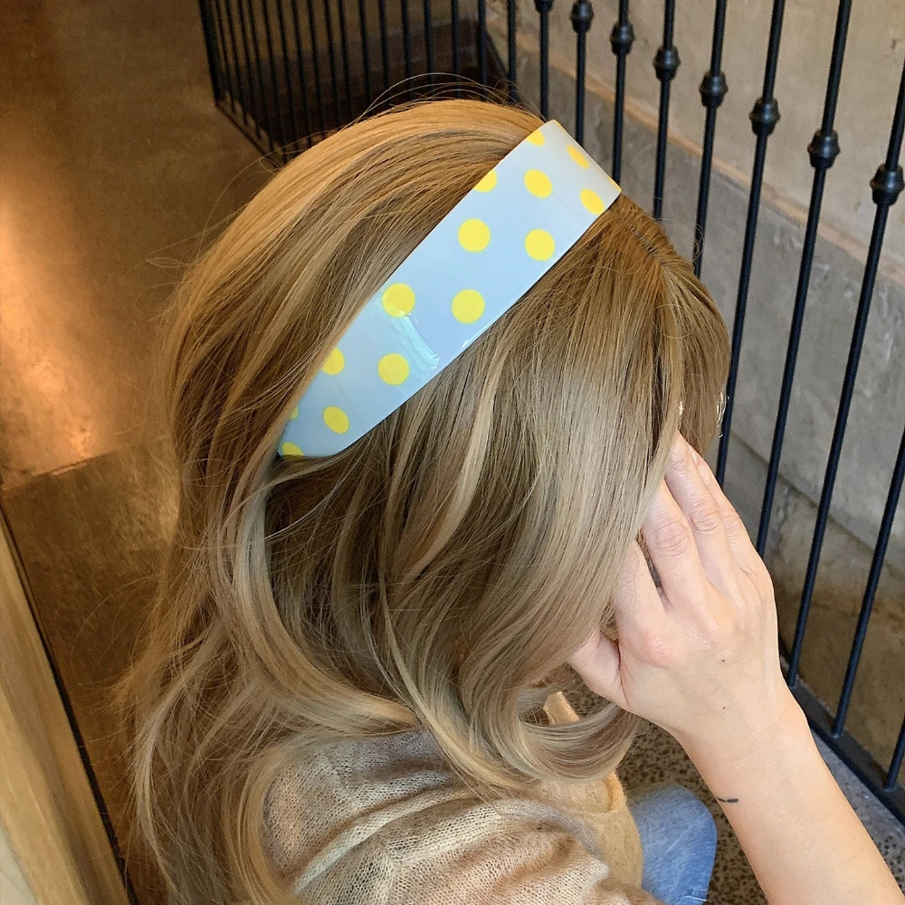 Korean Ins Vintage Big Polka Dot Acetate Headband Color Block Trendy Versatile New Women's Hair Accessories Sweet Cute Headband
Korean Ins Vintage Big Polka Dot Acetate Headband Color Block Trendy Versatile New Women's Hair Accessories Sweet Cute Headband