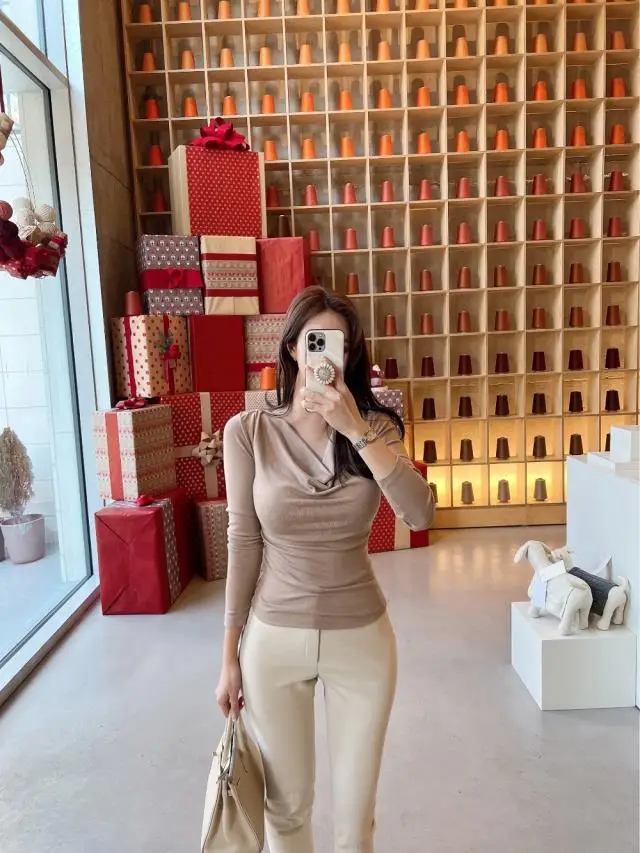 Base Layer T-Shirt Women's Pure Color Slim Fit Goddess Style Seven Sleeve Cotton Blend Elastic Fiber Casual Summer Top
Base Layer T-Shirt Women's Pure Color Slim Fit Goddess Style Seven Sleeve Cotton Blend Elastic Fiber Casual Summer Top