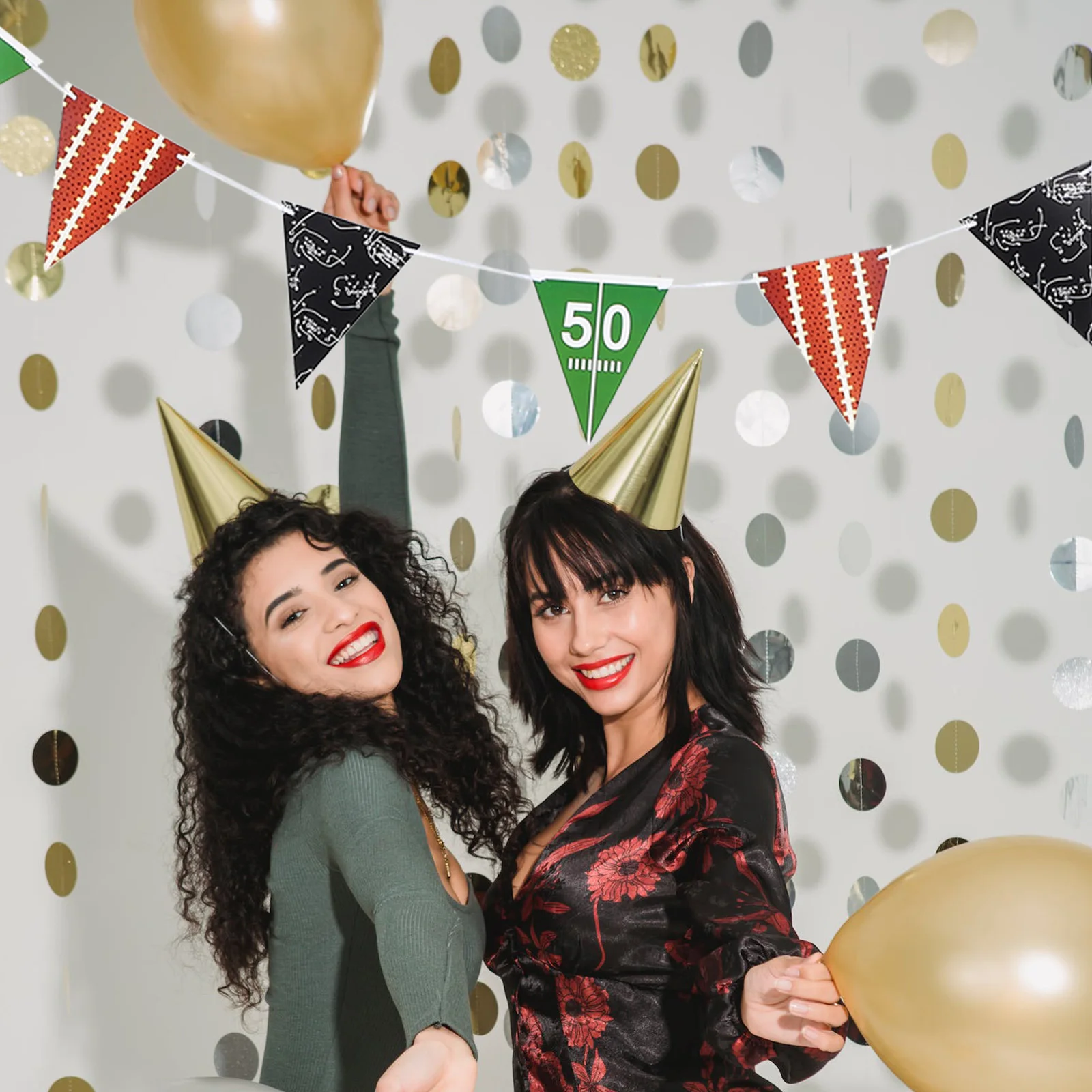 Football Party Pennant Banner Decoration Set 12 Flags Sports Themed Birthday Rugby Bunting Garland Flag Wall Hanging
Football Party Pennant Banner Decoration Set 12 Flags Sports Themed Birthday Rugby Bunting Garland Flag Wall Hanging