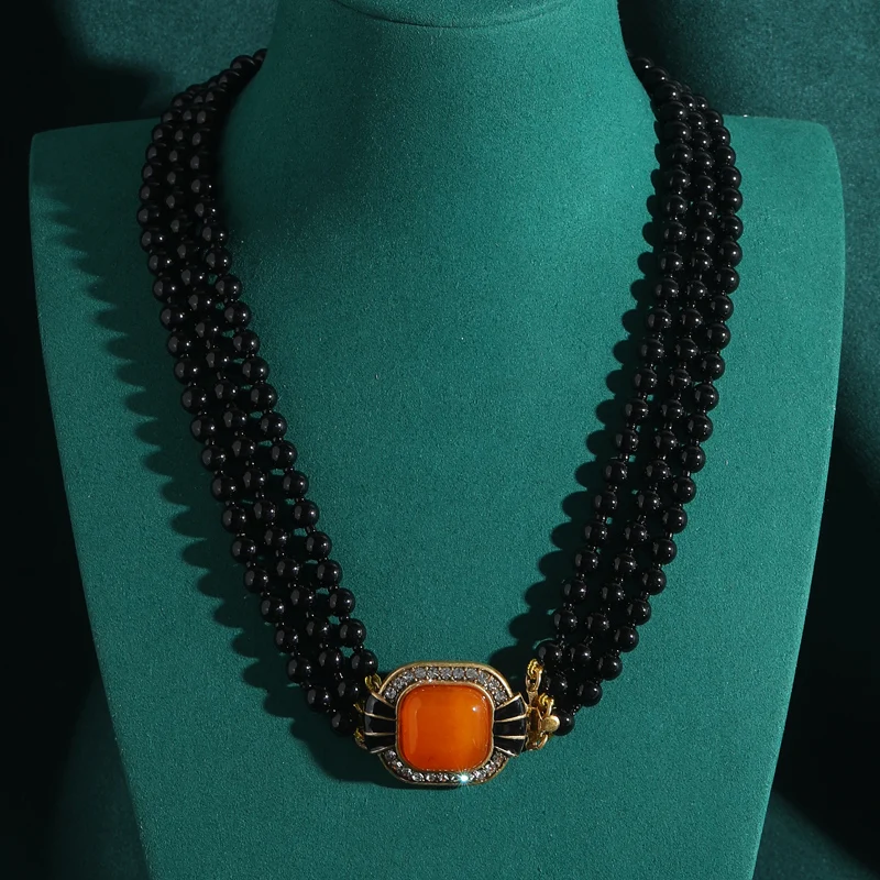 Vintage Jewelry Black Necklace With Pendant Woman Layered Bead Chain Designer Square Orange Stone Party Luxury Charm Accessories
Vintage Jewelry Black Necklace With Pendant Woman Layered Bead Chain Designer Square Orange Stone Party Luxury Charm Accessories