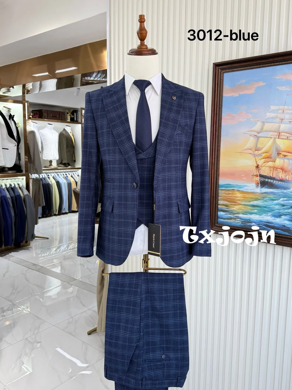 Man Formal Plaid Suit Set 3 Pieces Business Office Wear Peak Lapel High Quality Tuxedo For Men Wedding Groom Sets Plus Size Suit
Man Formal Plaid Suit Set 3 Pieces Business Office Wear Peak Lapel High Quality Tuxedo For Men Wedding Groom Sets Plus Size Suit