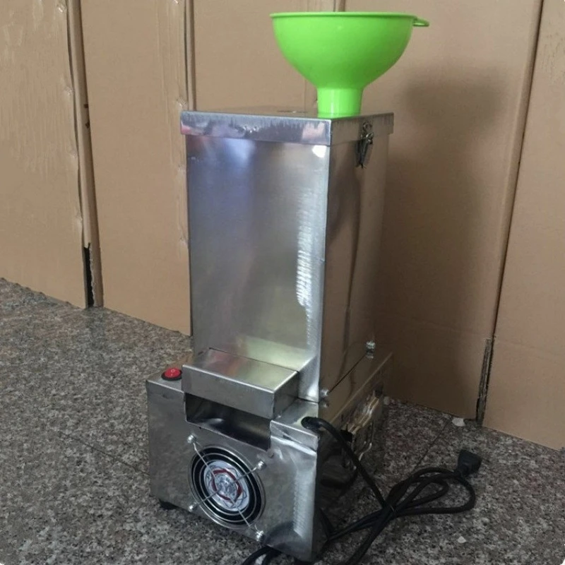 Electric garlic peeling machine Stainless steel garlic peeler Peeling machine Peeling machine Restaurant garlic beater
Electric garlic peeling machine Stainless steel garlic peeler Peeling machine Peeling machine Restaurant garlic beater