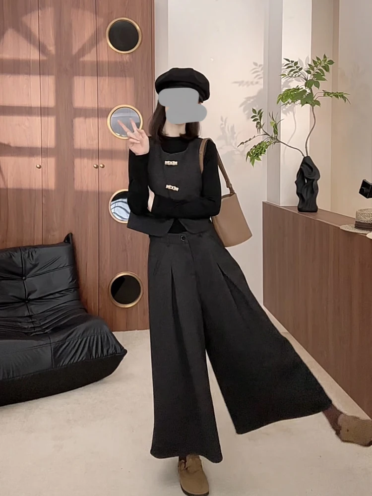 Korean Style Fashionable Woolen Three-Piece Set Slimming High Waist Wide Leg Pants Vest Base Shirt Casual Wear for Women
Korean Style Fashionable Woolen Three-Piece Set Slimming High Waist Wide Leg Pants Vest Base Shirt Casual Wear for Women