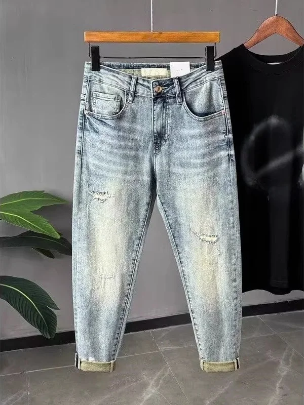 Summer Thin Patchwork Embroidered Slim Fit Nine Points Jeans Men's High Design Sense Denim Pants Youth ular Casual Wear
Summer Thin Patchwork Embroidered Slim Fit Nine Points Jeans Men's High Design Sense Denim Pants Youth ular Casual Wear