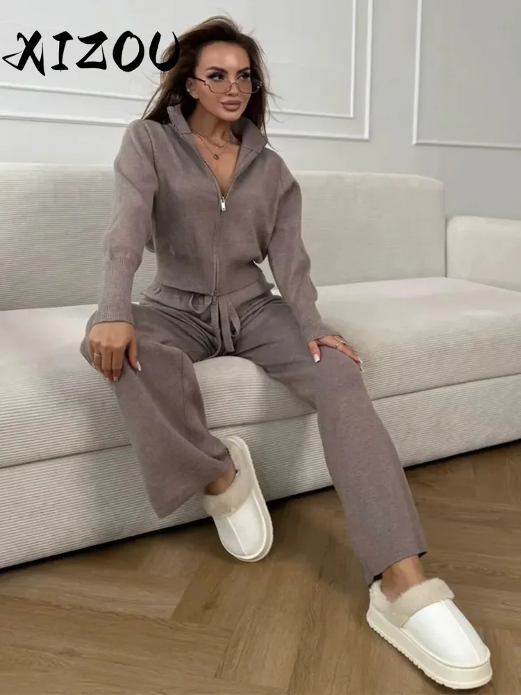 XIZOU трикотажные комплекты из двух предметов, женские новые осенне-зимние модные облегающие брюки-кардиганы на молнии, шикарные повседневные свитера, наряды
XIZOU трикотажные комплекты из двух предметов, женские новые осенне-зимние модные облегающие брюки-кардиганы на молнии, шикарные повседневные свитера, наряды