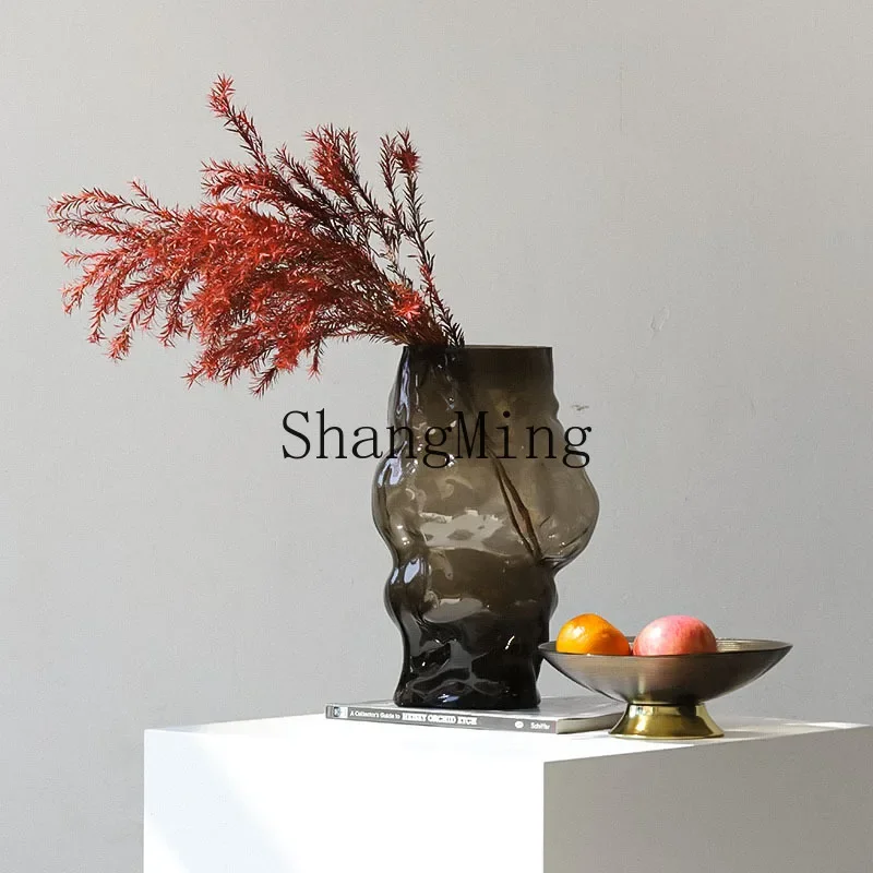 CLL retro coffee-colored special-shaped glass vase, flower arrangement on the desktop of the living room and bedroom, home
CLL retro coffee-colored special-shaped glass vase, flower arrangement on the desktop of the living room and bedroom, home