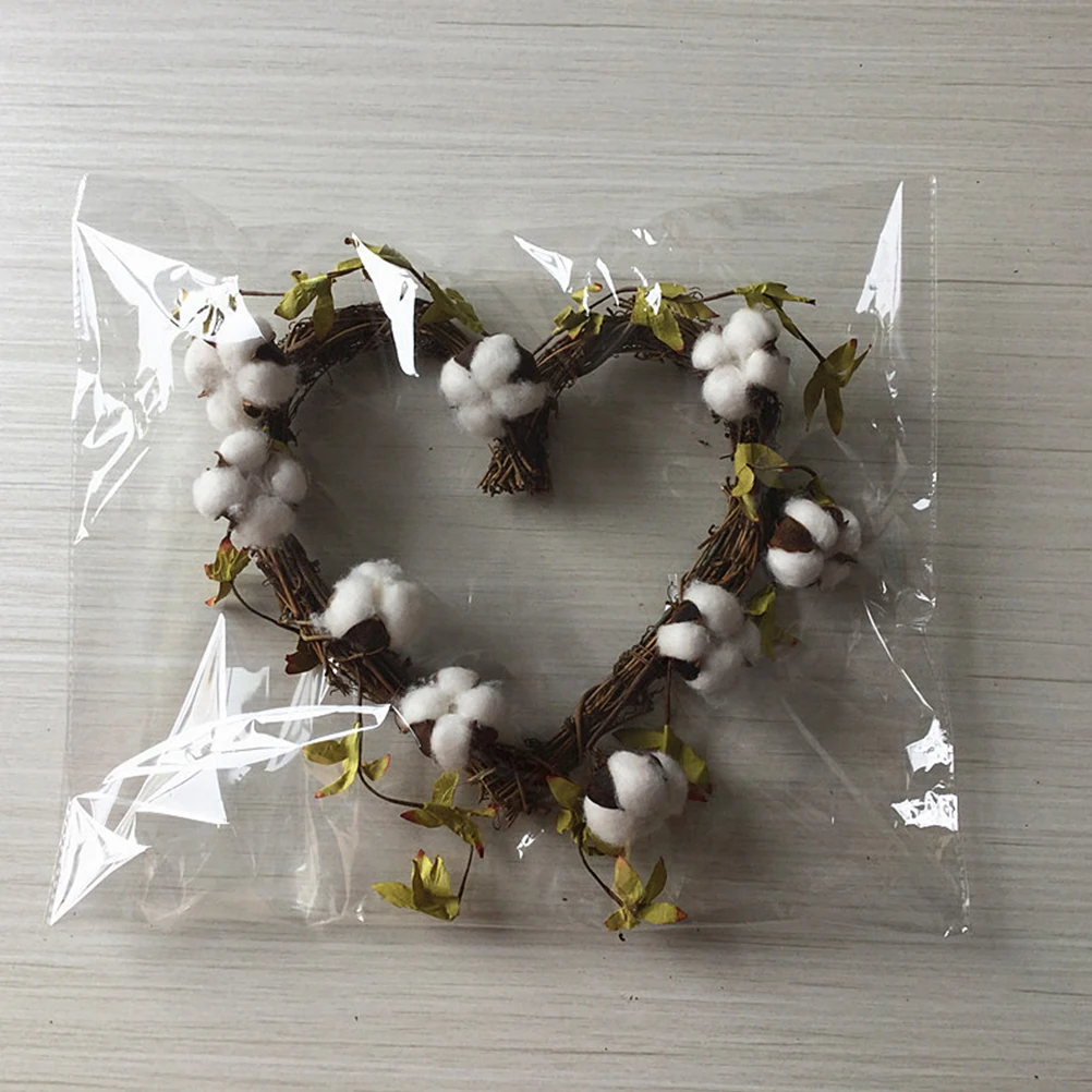 1pc Heart Shaped Garland Artificial Cotton Wreath White Wall Hanging Decor For Home Party Photography Backdrop Simulation
1pc Heart Shaped Garland Artificial Cotton Wreath White Wall Hanging Decor For Home Party Photography Backdrop Simulation