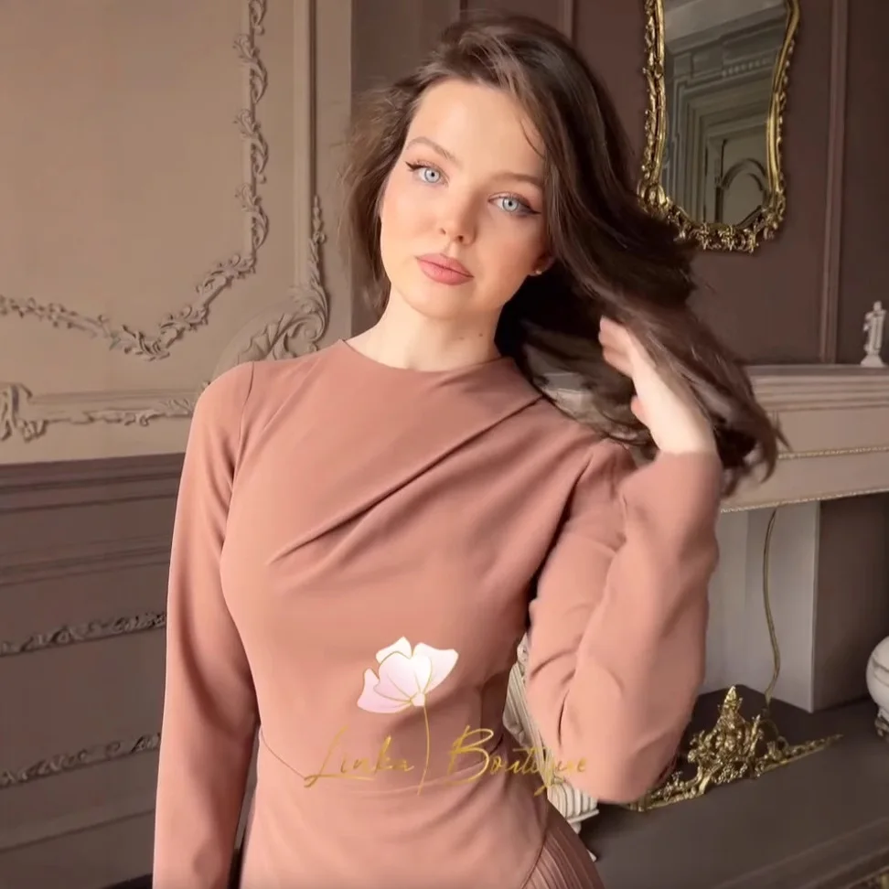 2025 Autumn New Sweet Pleated Ruffle Edge Design Dress 2025 Muslim Long Dress Robe Abaya Ramadan Dubai Luxury Islam Elegant
2025 Autumn New Sweet Pleated Ruffle Edge Design Dress 2025 Muslim Long Dress Robe Abaya Ramadan Dubai Luxury Islam Elegant