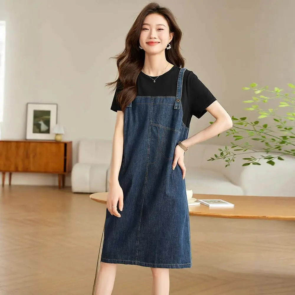 2025 Summer New Short Sleeve Denim Dress Women Korean Style Fashion O-neck Pockets Patchwork Knee-Length Dress
2025 Summer New Short Sleeve Denim Dress Women Korean Style Fashion O-neck Pockets Patchwork Knee-Length Dress