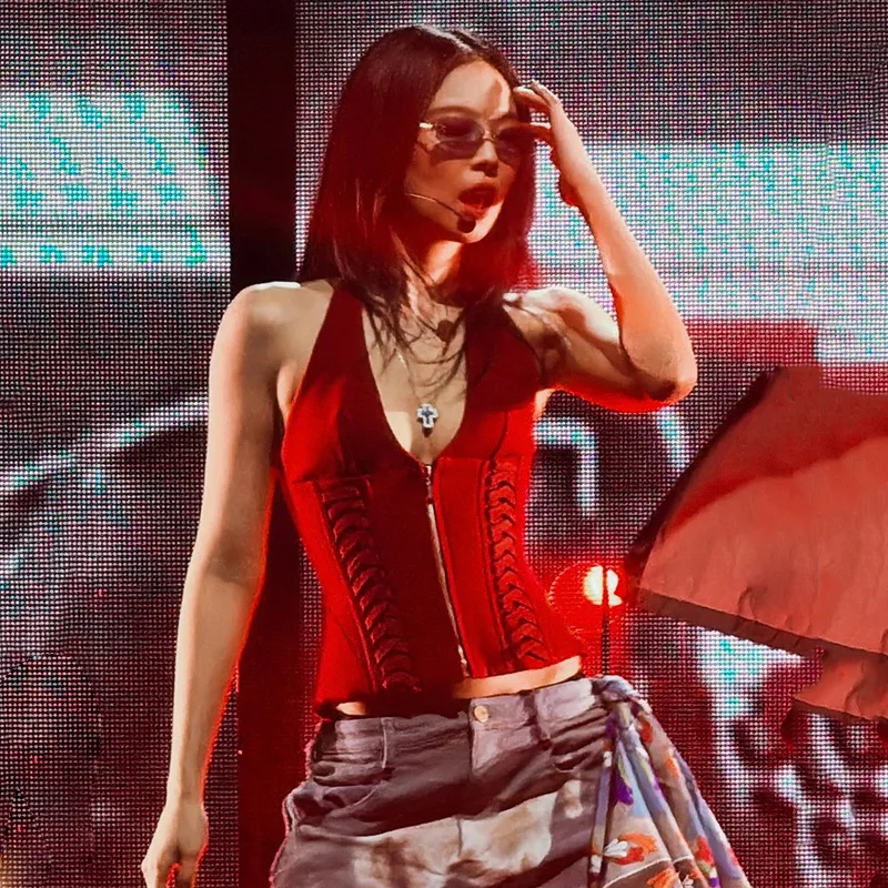 Gtpdpllt Сексуальные укороченные топы на бретельках с v-образным вырезом и открытой спиной, женские топы на бретелях, лето 2025 года, сексуальный красный корсет-корсет, топ 2000-х годов, одежда Y2k
Gtpdpllt Сексуальные укороченные топы на бретельках с v-образным вырезом и открытой спиной, женские топы на бретелях, лето 2025 года, сексуальный красный корсет-корсет, топ 2000-х годов, одежда Y2k