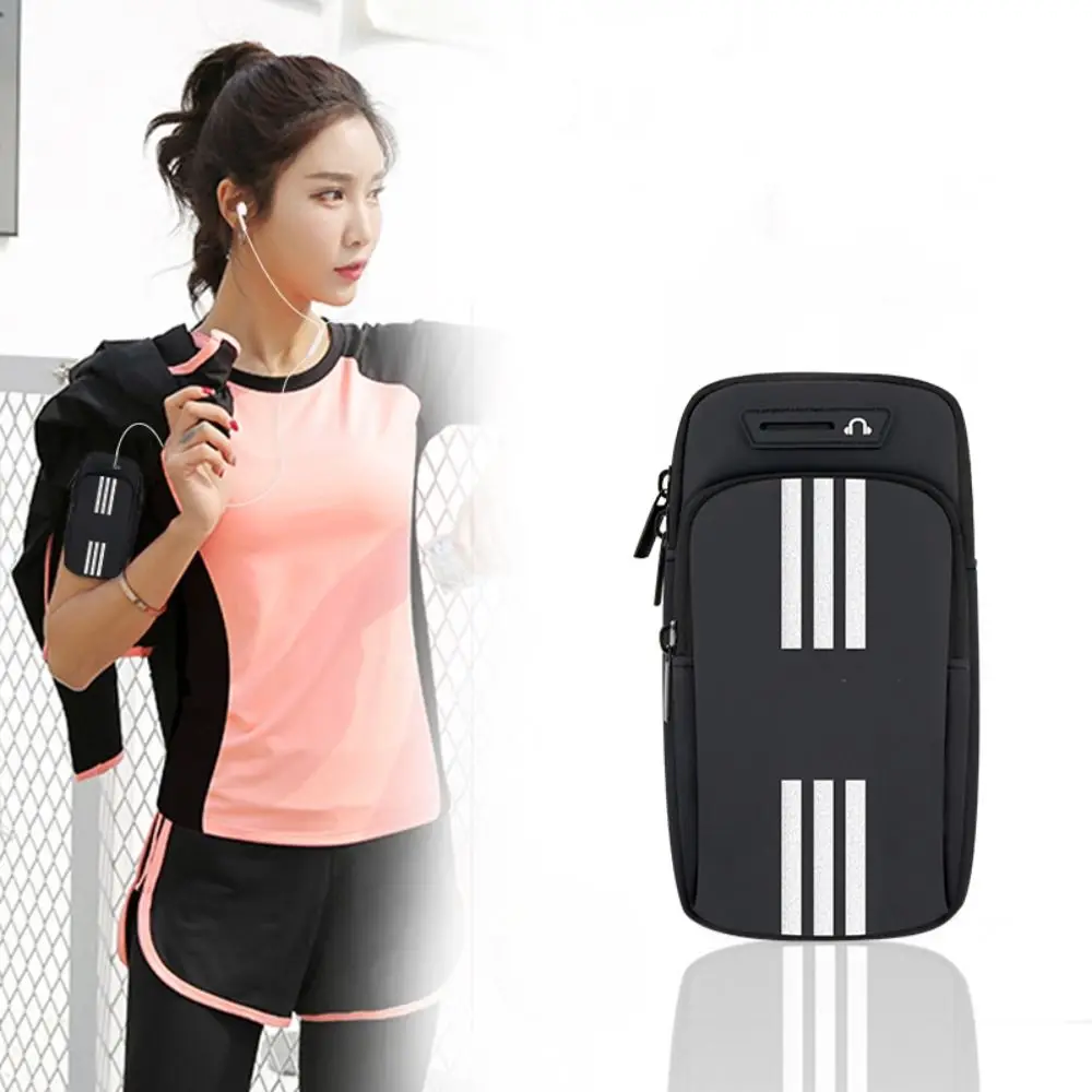 Pocket For Running Outdoor Sports Bag Phone Arm Band Running Armband Bag Wrist Bag Mobile Phone Arm Bag Fitness Bag
Pocket For Running Outdoor Sports Bag Phone Arm Band Running Armband Bag Wrist Bag Mobile Phone Arm Bag Fitness Bag