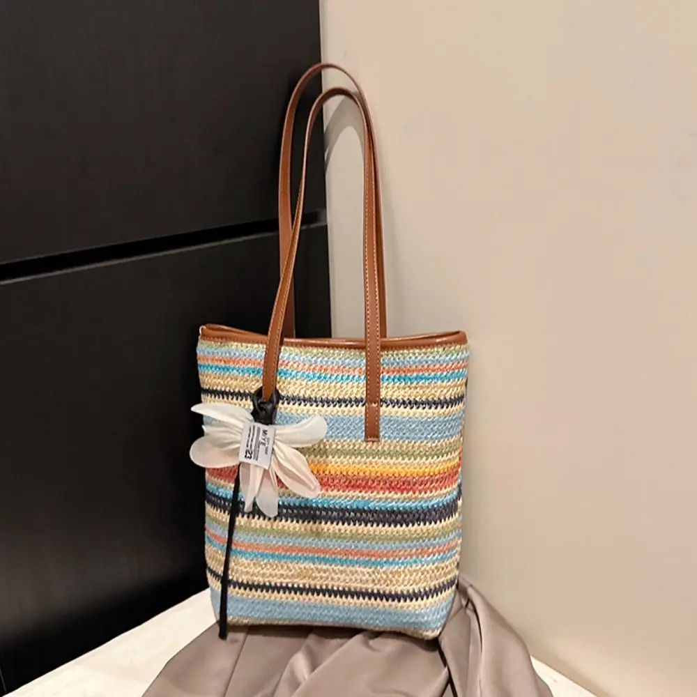 Bohemian Style Rainbow Woven Handbag with Flower Pendant Beach Crochet Underarm Bag Sweet Elegant Summer Bucket Bag Holiday
Bohemian Style Rainbow Woven Handbag with Flower Pendant Beach Crochet Underarm Bag Sweet Elegant Summer Bucket Bag Holiday