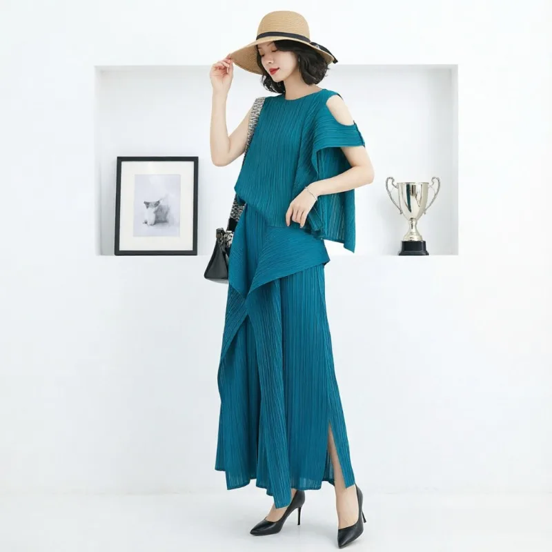 Miyake Pleated T-Shirt 2026 Summer New Sleeveless Vest Top Elastic Waist Women's Seaweed Pants Simple Casual Multi-Way Wear Set
Miyake Pleated T-Shirt 2026 Summer New Sleeveless Vest Top Elastic Waist Women's Seaweed Pants Simple Casual Multi-Way Wear Set