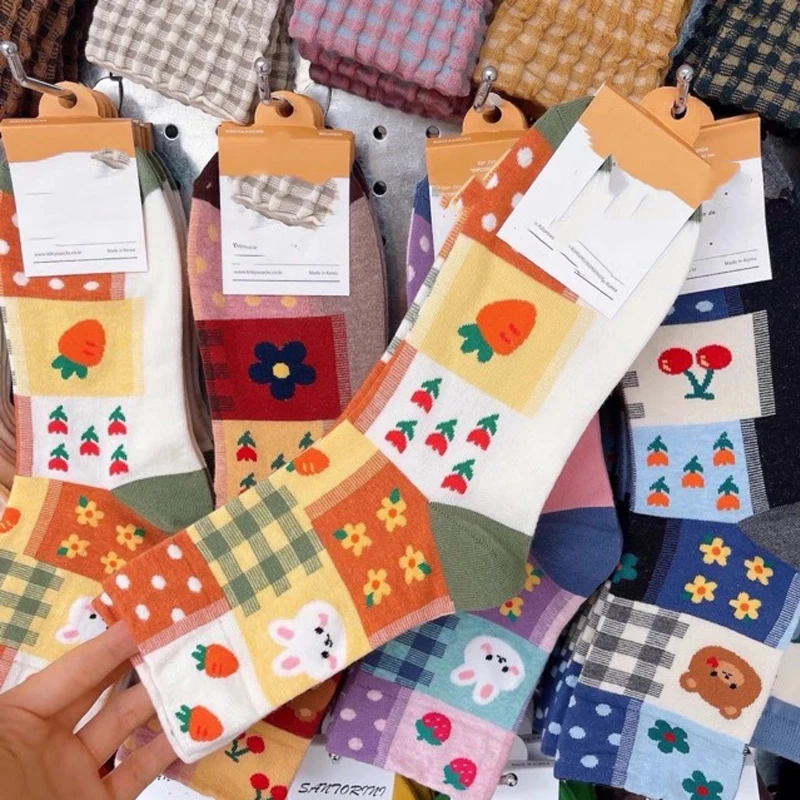 4 Pairs Women's Socks Set Korean Cartoon Animal Kawaii Retro Cute Mid Tube Socks Comfortable Breathable Cotton Socks For Girl
4 Pairs Women's Socks Set Korean Cartoon Animal Kawaii Retro Cute Mid Tube Socks Comfortable Breathable Cotton Socks For Girl