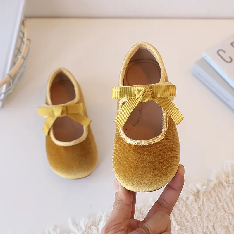 New Spring Children Casual Shoes Golden Velvet Sweet Bow Ballet Shoes for Baby Girls Autumn Fashion Mary Jane Kids Flat Shoes
New Spring Children Casual Shoes Golden Velvet Sweet Bow Ballet Shoes for Baby Girls Autumn Fashion Mary Jane Kids Flat Shoes