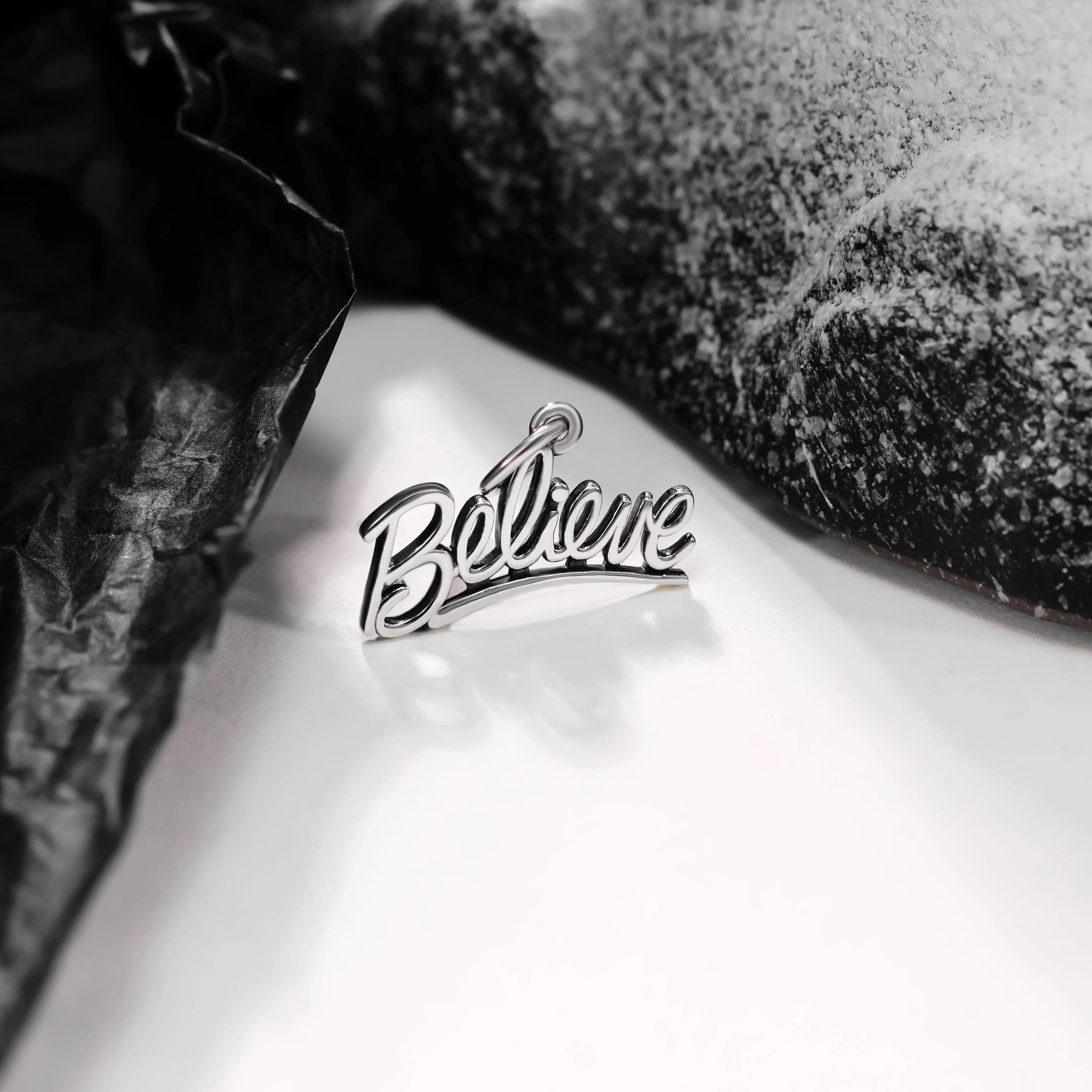 DJ061 genuine 925 sterling silver exquisite fashion DIY silver jewelry, believe in pendant
DJ061 genuine 925 sterling silver exquisite fashion DIY silver jewelry, believe in pendant