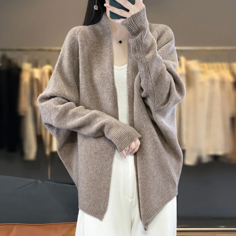 100% Pure Wool Knitted Shawl Cardigan Shawl Korean Fashion Cashmere Warm Knit Top Soft Wool Shawl Women's Clothes
100% Pure Wool Knitted Shawl Cardigan Shawl Korean Fashion Cashmere Warm Knit Top Soft Wool Shawl Women's Clothes