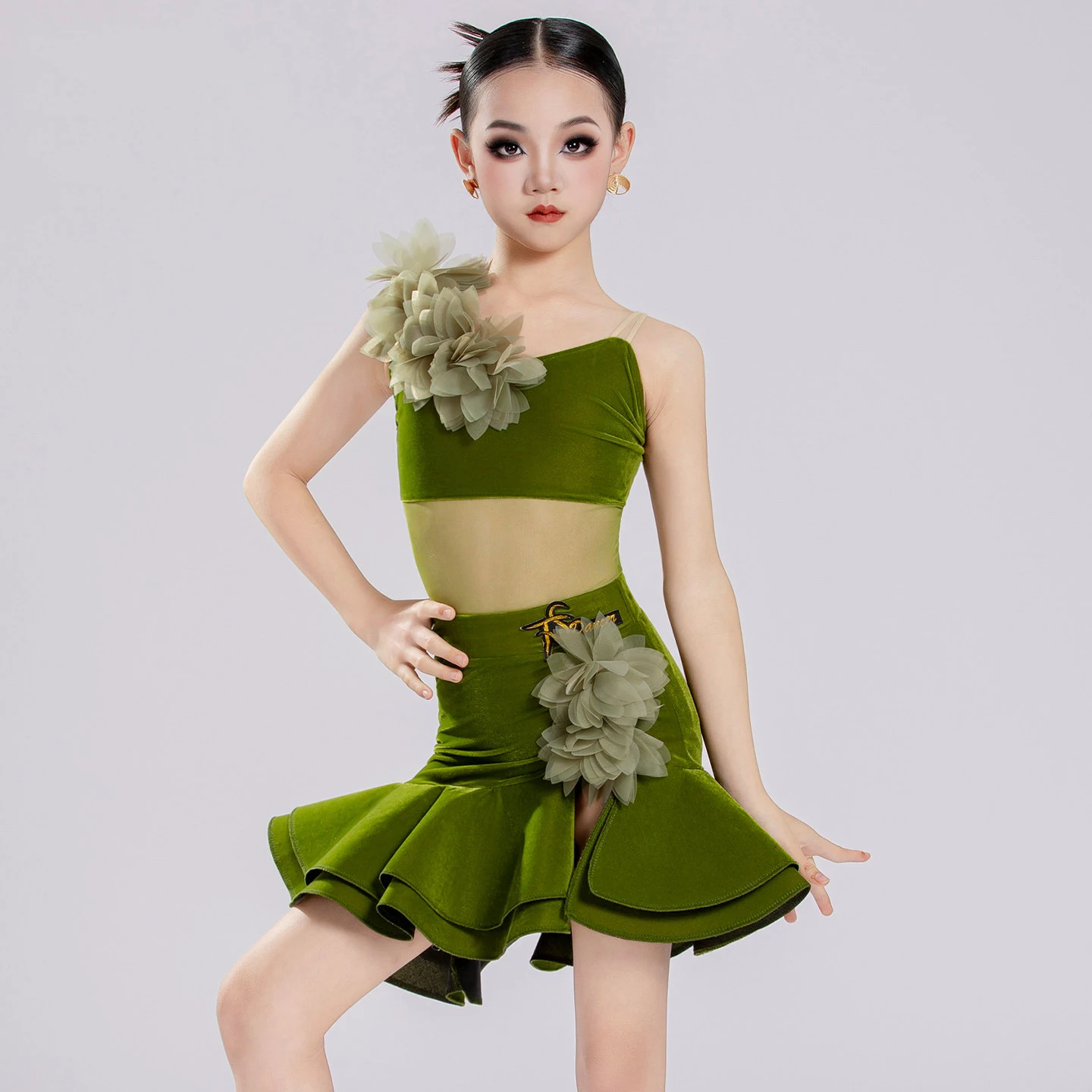 Fashion Girls Latin Dance Competition Dress Children'S Ballroom Dance Clothing Kids Chacha Samba Latin Dance Costumes SL15510
Fashion Girls Latin Dance Competition Dress Children'S Ballroom Dance Clothing Kids Chacha Samba Latin Dance Costumes SL15510