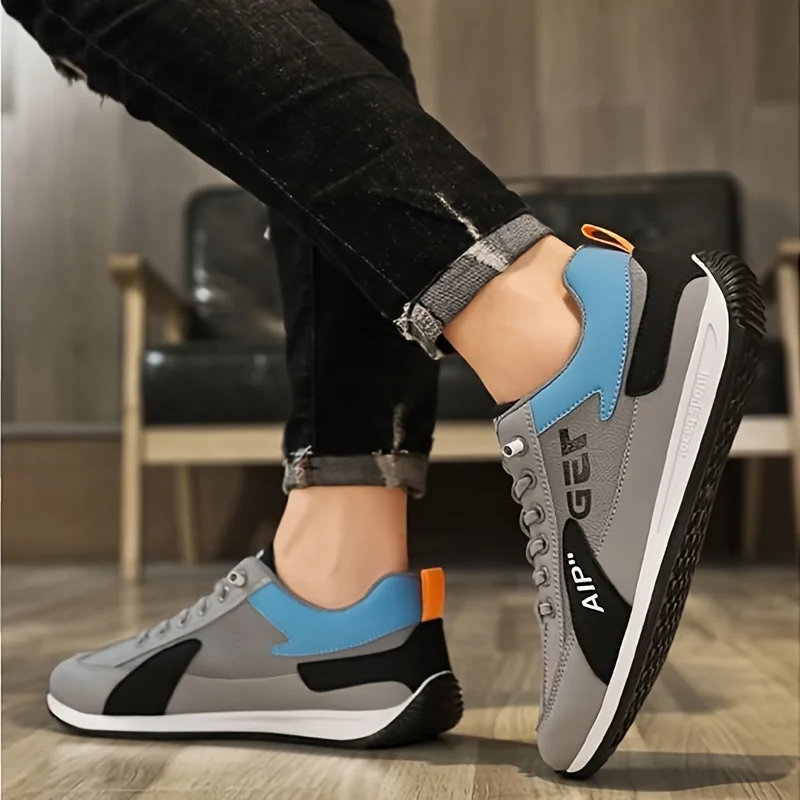 2024 a new pair of men's shoes spring and summer sports shoes running light men's casual shoes thick soled bean shoes
2024 a new pair of men's shoes spring and summer sports shoes running light men's casual shoes thick soled bean shoes