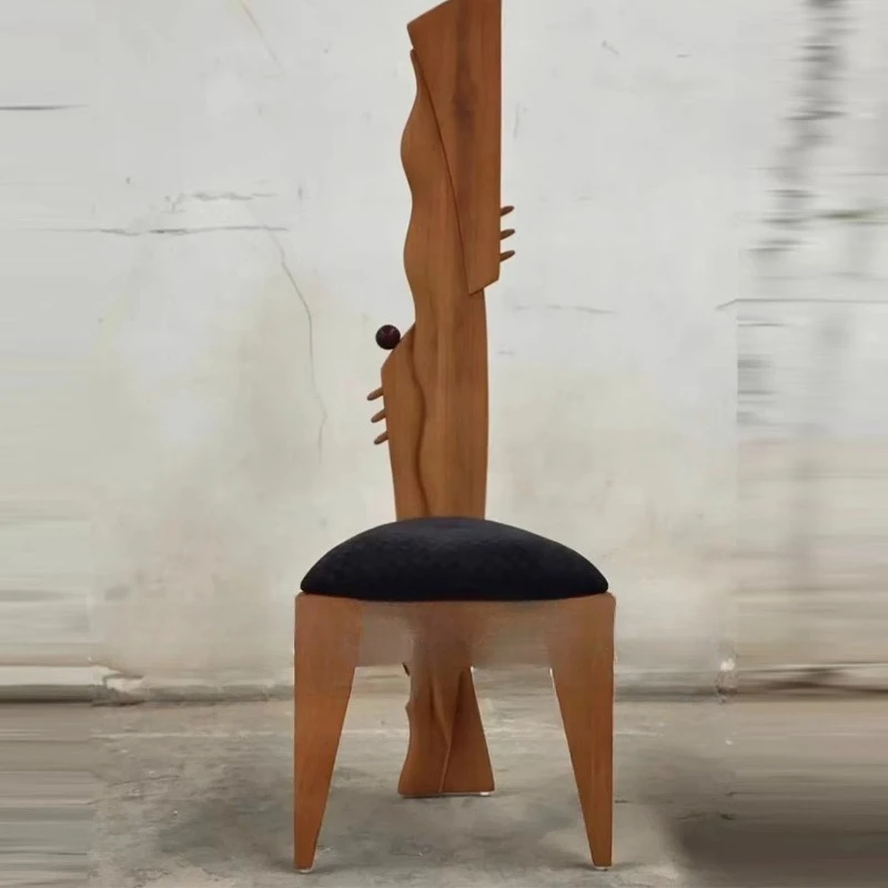 Medieval single dining chair simple living room art model room decorative ornament chair
Medieval single dining chair simple living room art model room decorative ornament chair