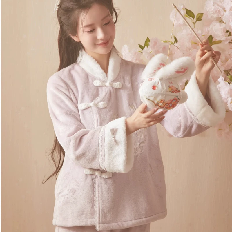 Coral Fleece Thermal Pajamas Women Autumn Winter National Style Hanfu Fleece Thickened Loungewear Sweet Sets Can Be Worn Outside 
Coral Fleece Thermal Pajamas Women Autumn Winter National Style Hanfu Fleece Thickened Loungewear Sweet Sets Can Be Worn Outside