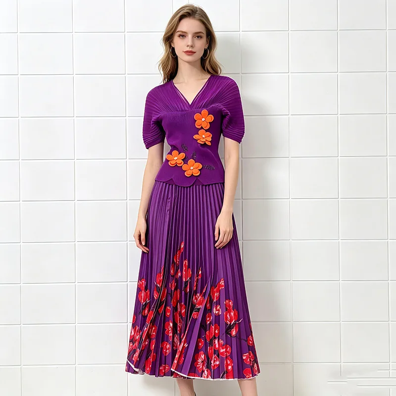 Miyake Pleated Flower Two-piece Set Decorative Thin Loose Top Printed Versatile Pleated Dress Loose Women's Suit
Miyake Pleated Flower Two-piece Set Decorative Thin Loose Top Printed Versatile Pleated Dress Loose Women's Suit