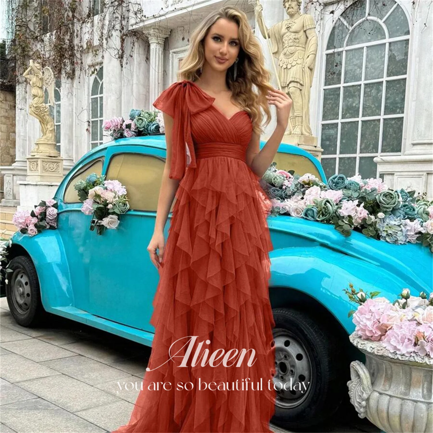 Aileen Multi-layer Luxurious Women's Evening Dresses 2025 Designers فساتين سهرة Vestidos De Festa Sweetheart Customized Dress
Aileen Multi-layer Luxurious Women's Evening Dresses 2025 Designers فساتين سهرة Vestidos De Festa Sweetheart Customized Dress