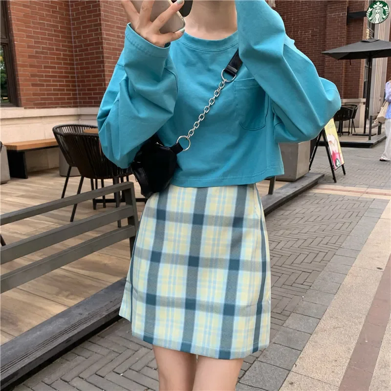Spring and Autumn Women's Suits Korean Loose Long-sleeved T-shirt + Plaid Bag Hip Skirt Two-piece Western-style Sweet Skirt New
Spring and Autumn Women's Suits Korean Loose Long-sleeved T-shirt + Plaid Bag Hip Skirt Two-piece Western-style Sweet Skirt New