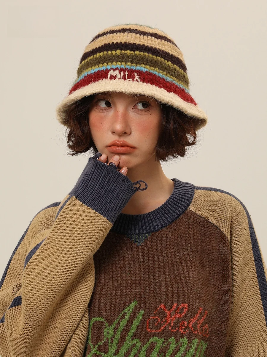 Knitted Fierman Hat Women's Autumn Winter Warm Retro Striped Woolen Cap Buet Hat Casual Sle round Top Large Brim
Knitted Fierman Hat Women's Autumn Winter Warm Retro Striped Woolen Cap Buet Hat Casual Sle round Top Large Brim