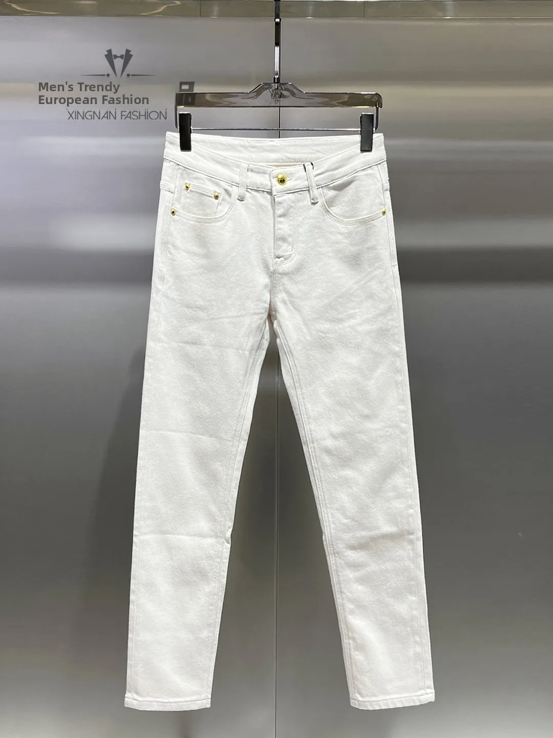 Men's Slim Fit Fce Lined Pure Color Denim Jeans mid Waist Zipper Closure Straight Leg Long Pants Autumn Winter Casual Wear
Men's Slim Fit Fce Lined Pure Color Denim Jeans mid Waist Zipper Closure Straight Leg Long Pants Autumn Winter Casual Wear