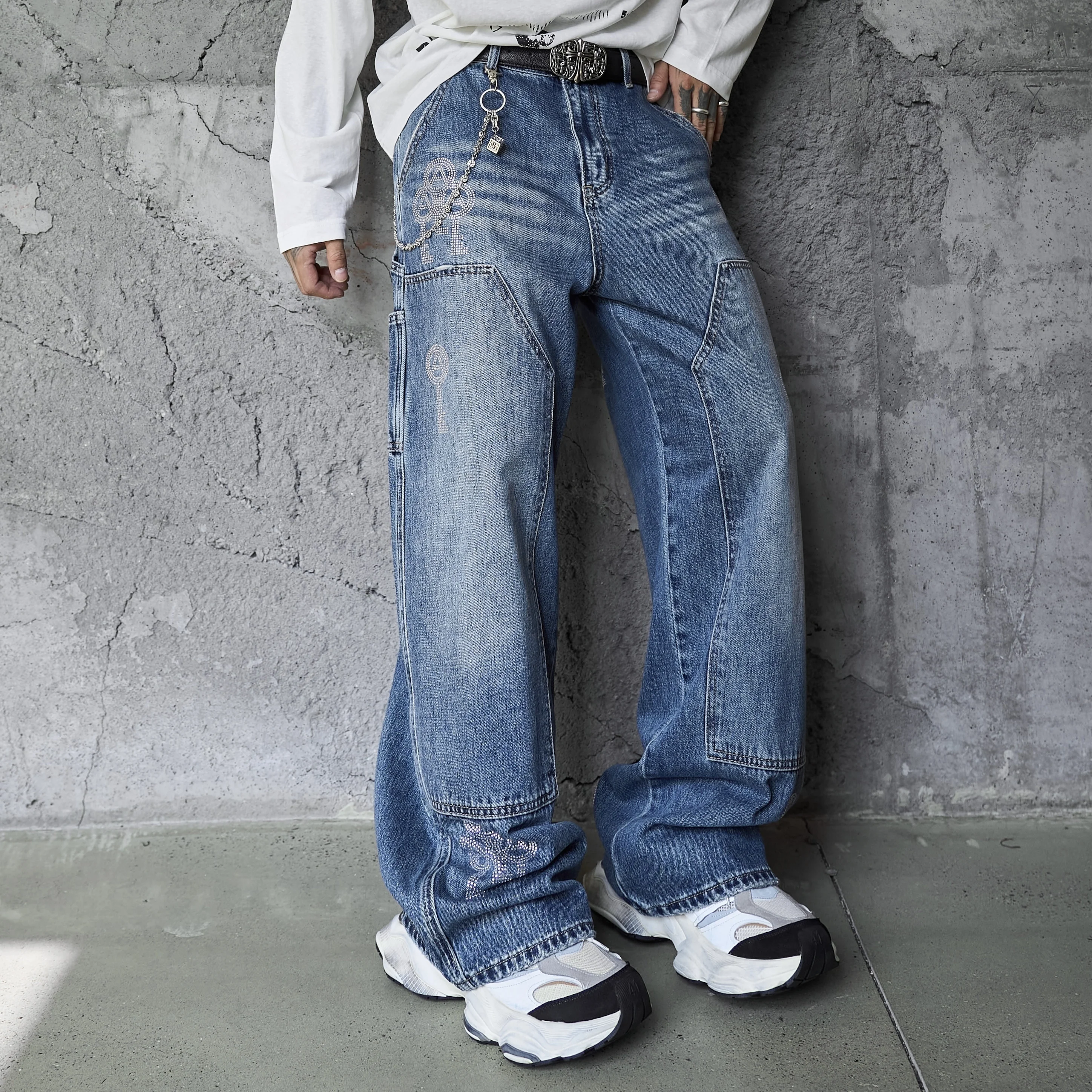 AL80003 BLCG High Waist Super Quality Loose Fitting Denim Pants Heavy Thick Unisex Fashion Art Stylish Hand Painting Jeans
AL80003 BLCG High Waist Super Quality Loose Fitting Denim Pants Heavy Thick Unisex Fashion Art Stylish Hand Painting Jeans
