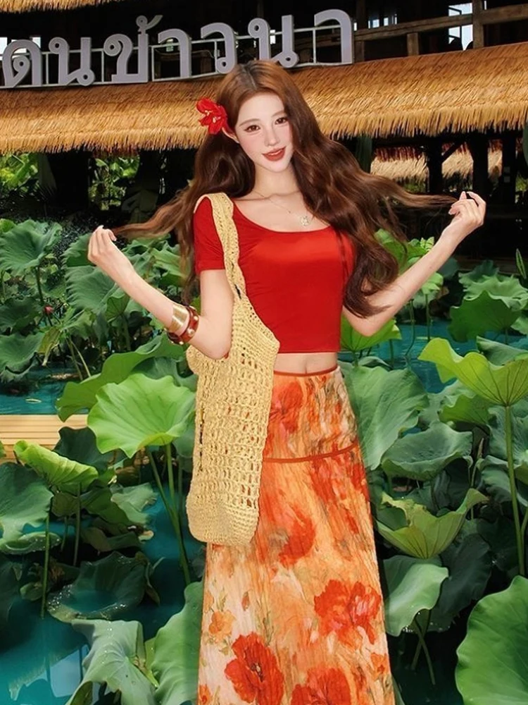 Vacation Vibes Backless T-shirt Top And Oil Painting Half-skirt Two-piece Set for Beach Atmosphere Fashion Outfits
Vacation Vibes Backless T-shirt Top And Oil Painting Half-skirt Two-piece Set for Beach Atmosphere Fashion Outfits