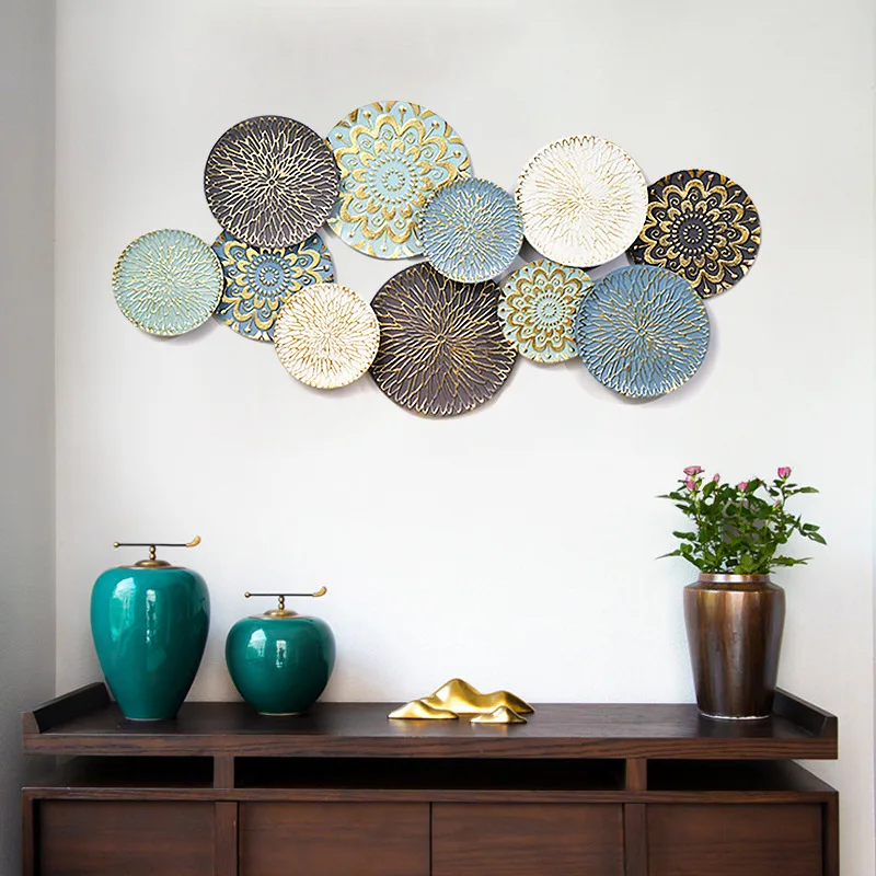 Wrought iron wall decoration round fashion wall hanging sofa background wall decoration spot entrance living room
Wrought iron wall decoration round fashion wall hanging sofa background wall decoration spot entrance living room