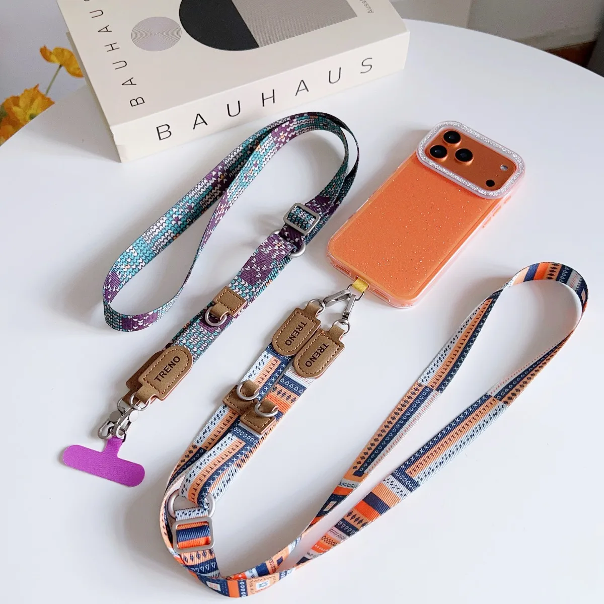 Retro Totem Pattern Crossbody Phone Lanyard Adjustable Hanging Neck Mobile Phone Strap Pendant with Universal Card Gasket
Retro Totem Pattern Crossbody Phone Lanyard Adjustable Hanging Neck Mobile Phone Strap Pendant with Universal Card Gasket